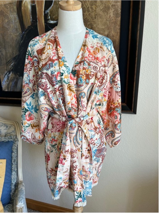 ZARA Other - Women's ZARA Floral Paisley Patchwork Robe White Multicolor XS but fits XS S M L